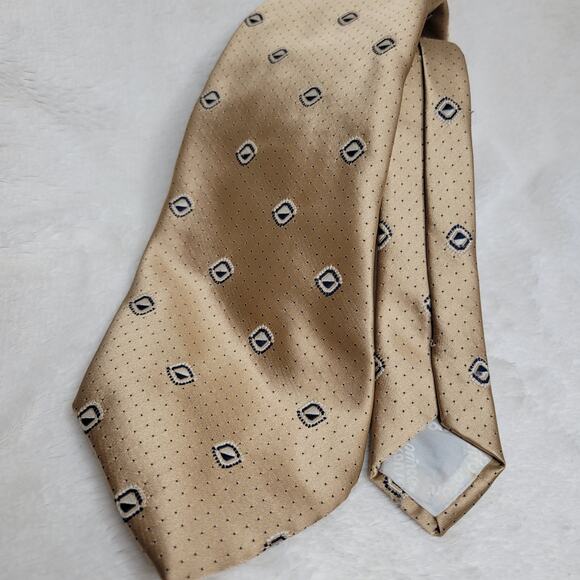 VTG 70s Golden Clasp by Prince Consort Gold Wide Kipper Polyester Point Neck Tie - Picture 2 of 12